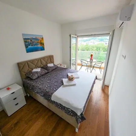 Ana-marija 2 Apartment *