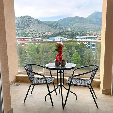 Ana-marija 2 Apartment *