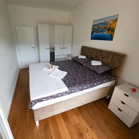 Ana-marija 2 Apartment
